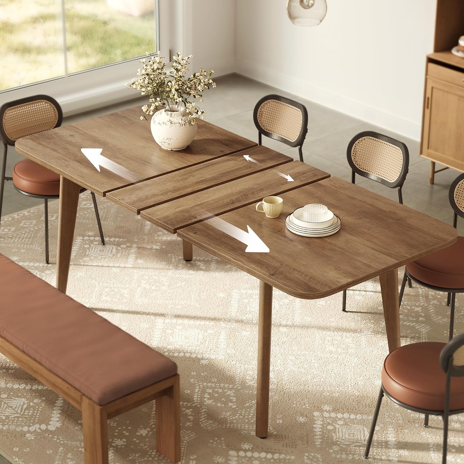 VASAGLE MAEZO Collection Extendable Dining Table for 4/6/8,